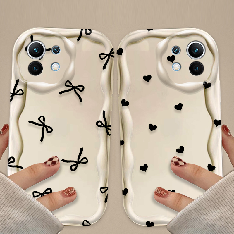 Funda Negra con Lazo y Corazón - Xiaomi Poco X6 reseña y precio